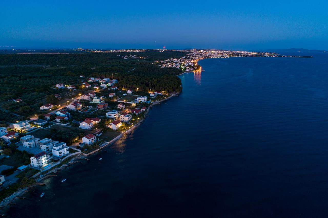 Family Friendly Seaside Apartments Kozino, Zadar - 5749 Petrcane Εξωτερικό φωτογραφία